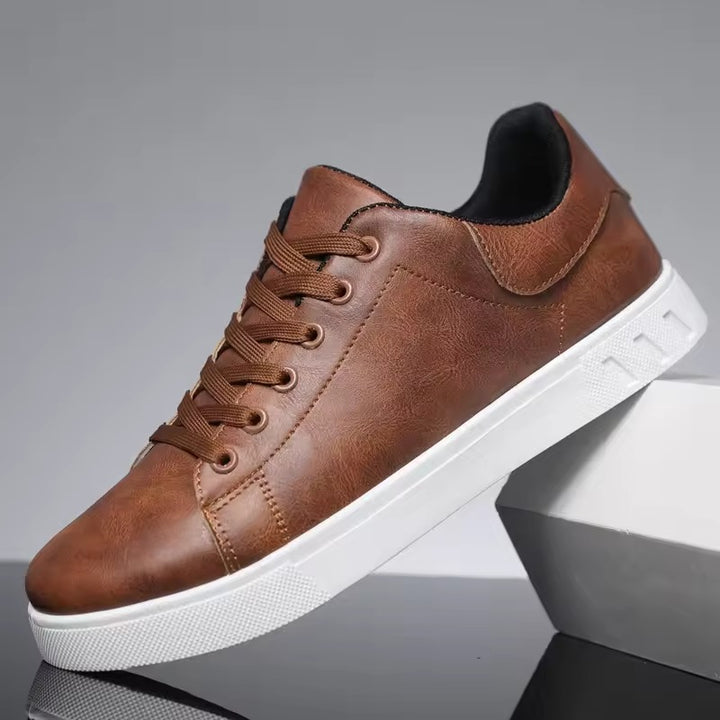 Luxury leather shoes for men