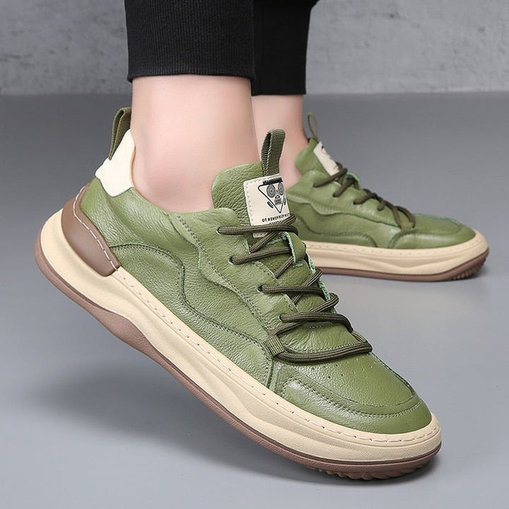 Genuine leather sneaker