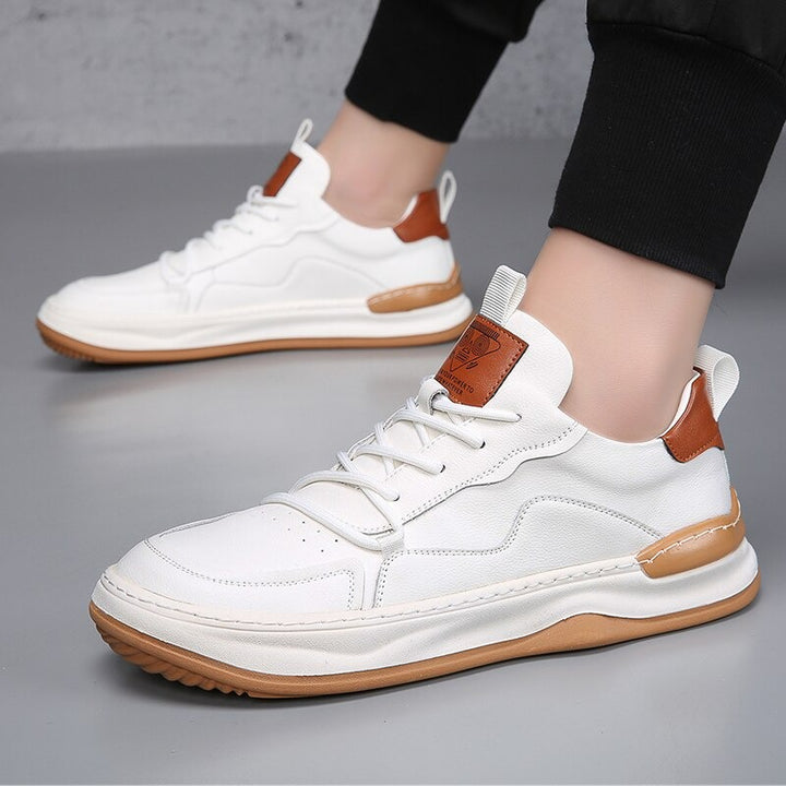Genuine leather sneaker